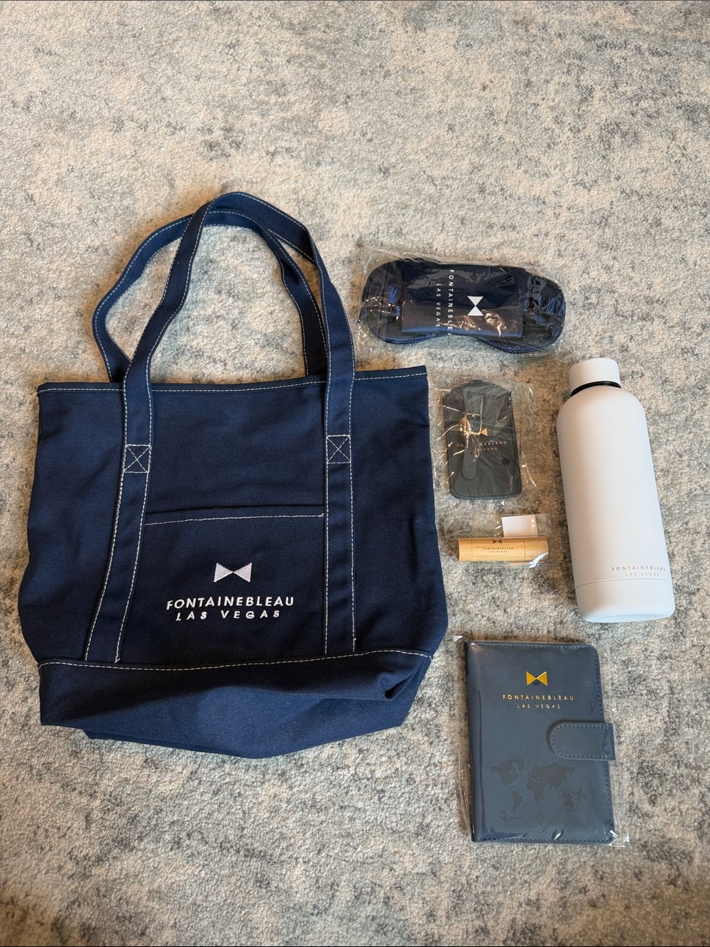 Fontainebleau Las Vegas Goodies NWT